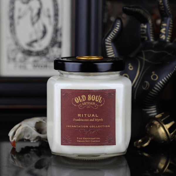 OldSoulArtisan-9ozSoyCandle-Ritual (4)